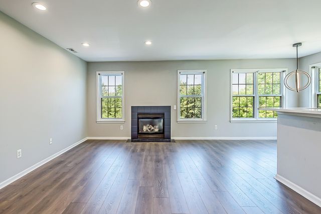 2865 Barclay Way, Ann Arbor, MI 48105