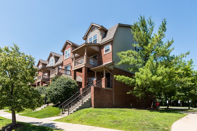 2865 Barclay Way, Ann Arbor, MI 48105