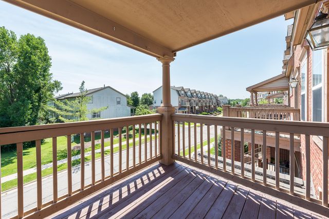 2865 Barclay Way, Ann Arbor, MI 48105