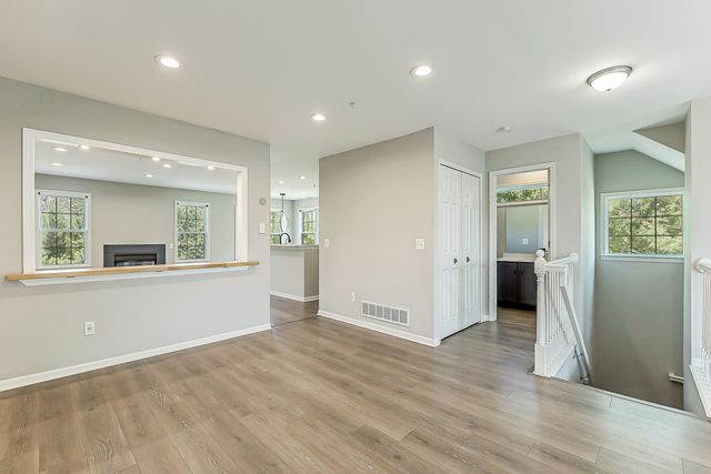 2865 Barclay Way, Ann Arbor, MI 48105