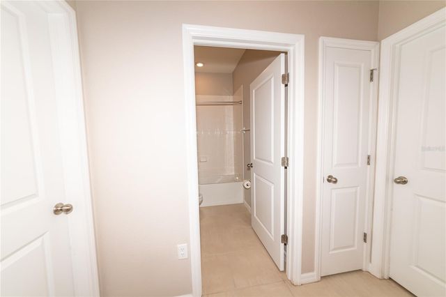 16619 MOONER PLANK CIRCLE, Wimauma, FL 33598