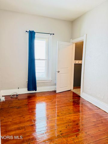 736 Thayer Street, Toledo, OH 43609