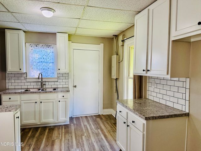 736 Thayer Street, Toledo, OH 43609