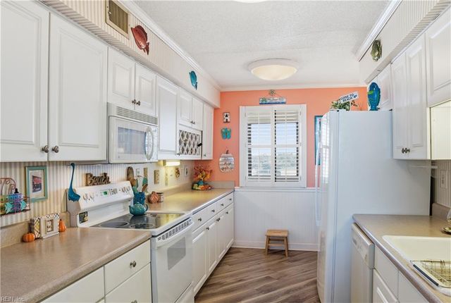 3300 Ocean Shore Ave Apt 703, Virginia Beach, VA 23451