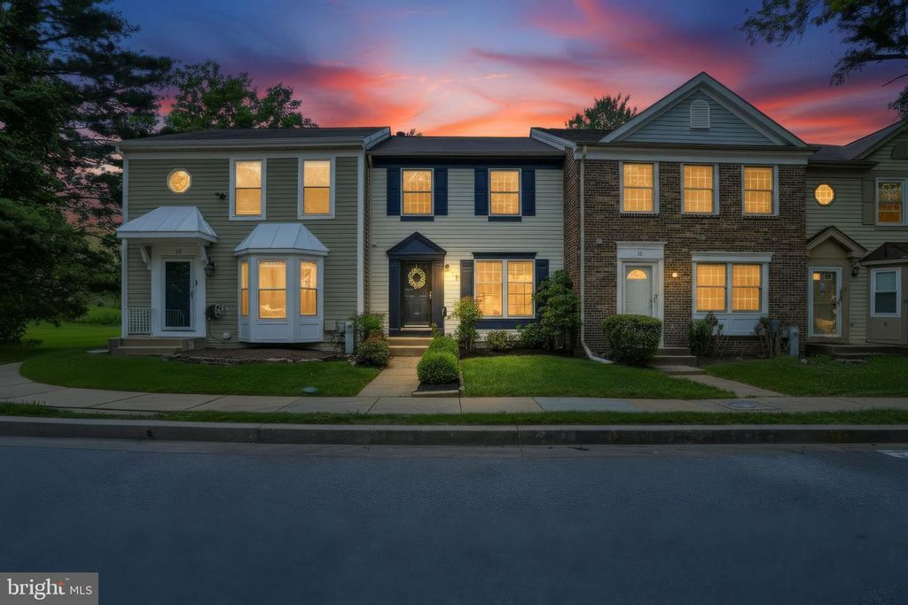 Image 1 of property listing at 17 WENSLEY DALE CT, Owings Mills, MD 21117