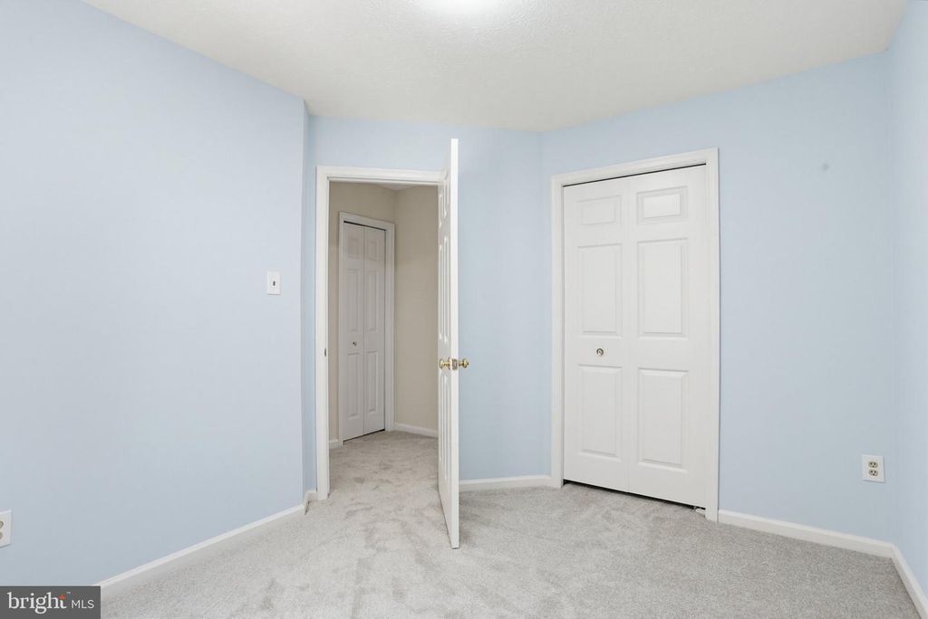 Image 22 of property listing at 17 WENSLEY DALE CT, Owings Mills, MD 21117