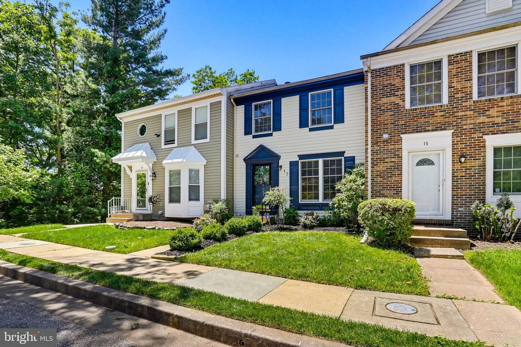 Image 38 of property listing at 17 WENSLEY DALE CT, Owings Mills, MD 21117