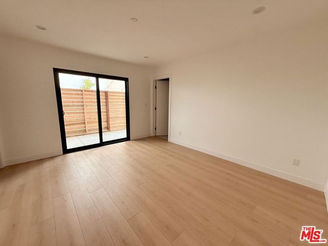 2705 Benedict Street, Los Angeles, CA 90039