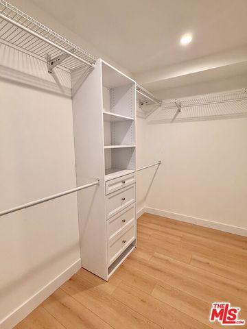 2705 Benedict Street, Los Angeles, CA 90039
