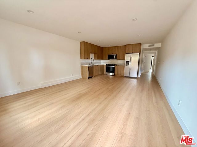 2705 Benedict Street, Los Angeles, CA 90039
