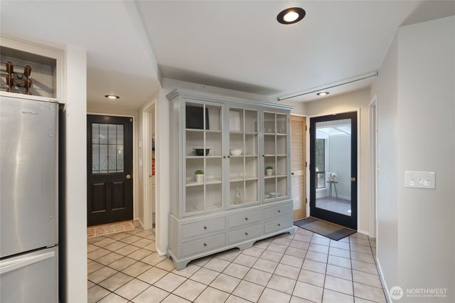 627 N Waugh Road, Mount Vernon, WA 98273