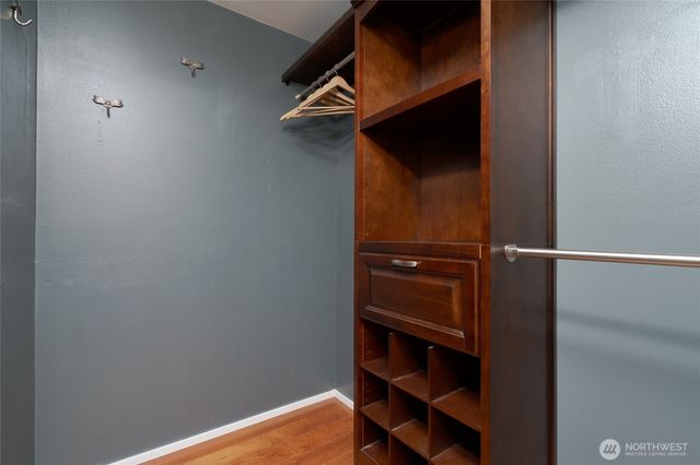 627 N Waugh Road, Mount Vernon, WA 98273