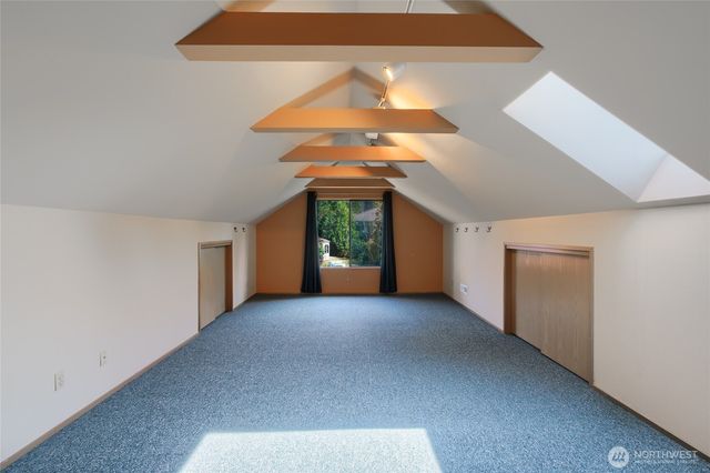 627 N Waugh Road, Mount Vernon, WA 98273