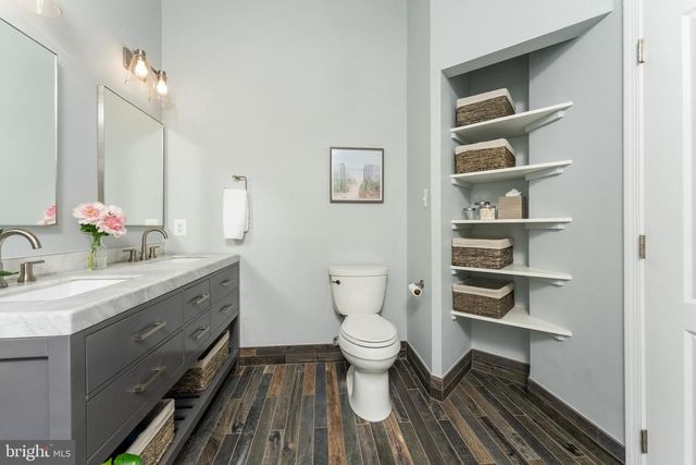 25504 HEATHFIELD CIR, Chantilly, VA 20152