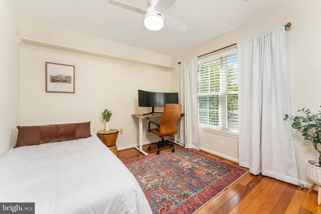 25504 HEATHFIELD CIR, Chantilly, VA 20152