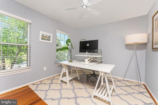 25504 HEATHFIELD CIR, Chantilly, VA 20152