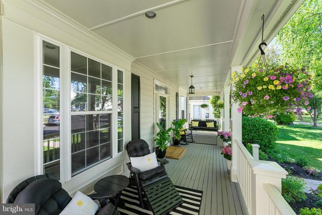 25504 HEATHFIELD CIR, Chantilly, VA 20152