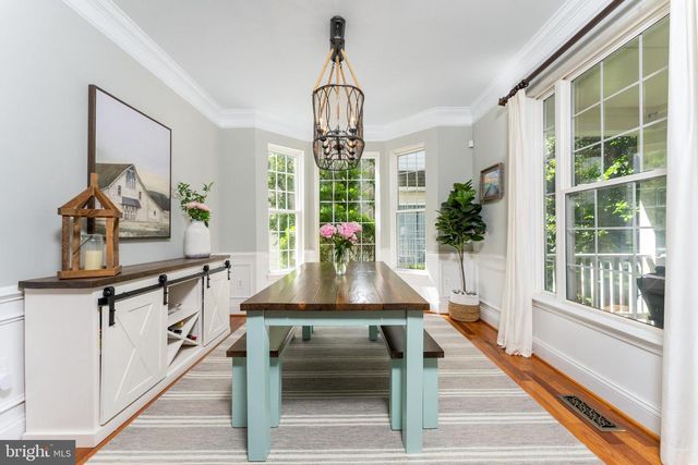 25504 HEATHFIELD CIR, Chantilly, VA 20152
