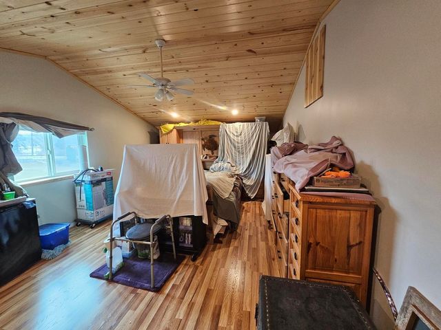 647 Elm Tree Dr, Colville, WA 99114