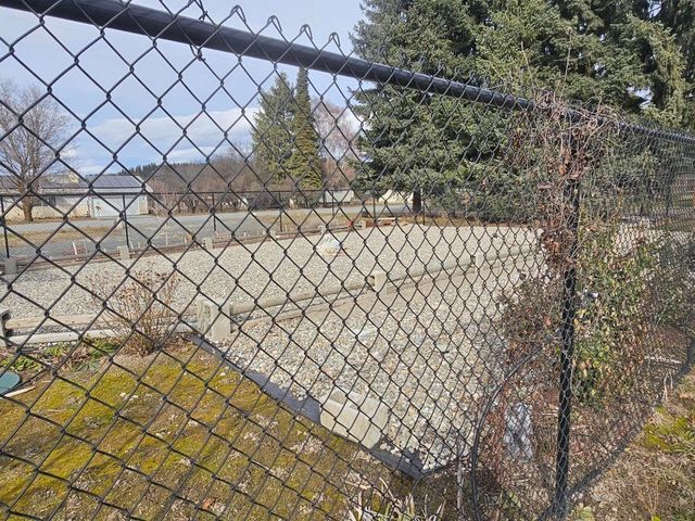 647 Elm Tree Dr, Colville, WA 99114