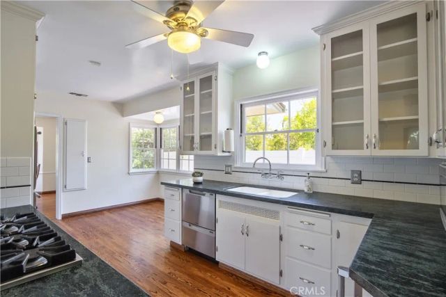 1505 E Armando, Long Beach, CA 90807