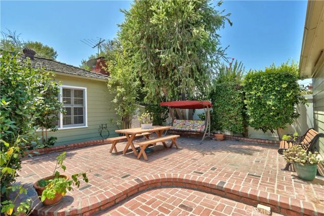 1505 E Armando, Long Beach, CA 90807