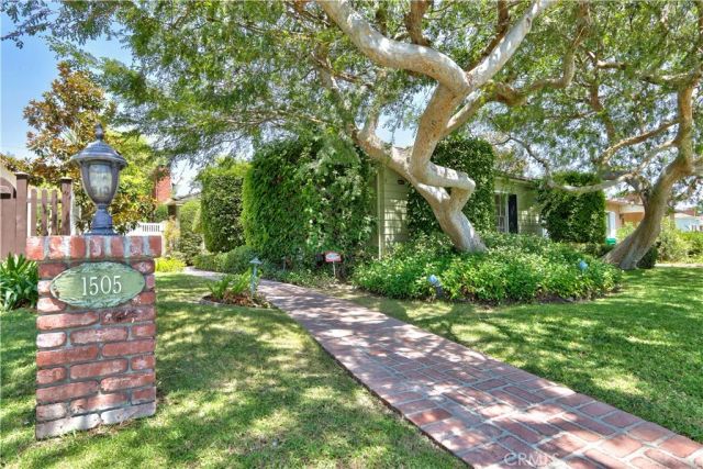 1505 E Armando, Long Beach, CA 90807