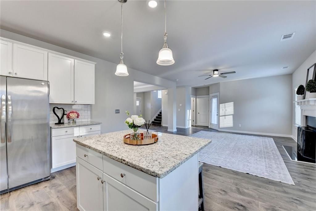 Image 25 of property listing at 5780 Winding Lakes Drive, Cumming, GA 30028