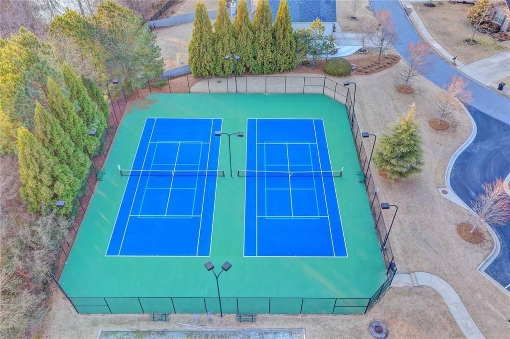 Image 79 of property listing at 5780 Winding Lakes Drive, Cumming, GA 30028