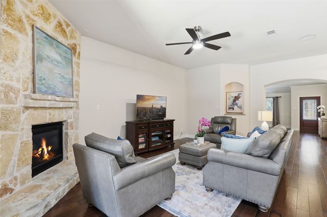 505 Peterhouse Drive, Mckinney, TX 75071