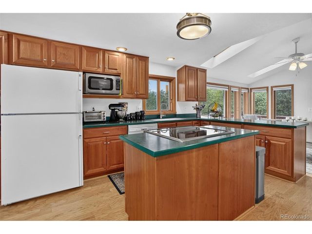 31911 Warrens Rd, Golden, CO 80403