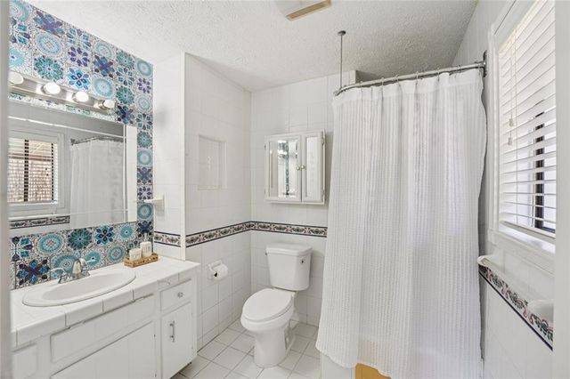 407 Hobo Lane, Woodstock, GA 30189