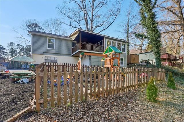 407 Hobo Lane, Woodstock, GA 30189