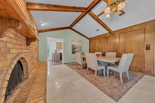 6808 Winchester Court, Fort Worth, TX 76133