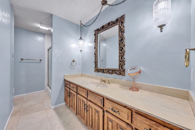 6808 Winchester Court, Fort Worth, TX 76133