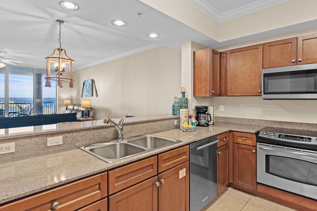 1328 SE Miracle Strip Parkway UNIT L2, Fort Walton Beach, FL 32548