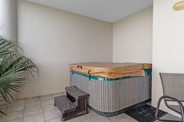 1328 SE Miracle Strip Parkway UNIT L2, Fort Walton Beach, FL 32548