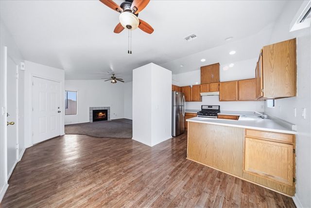 1676 Ash Avenue, Bullhead City, AZ 86442