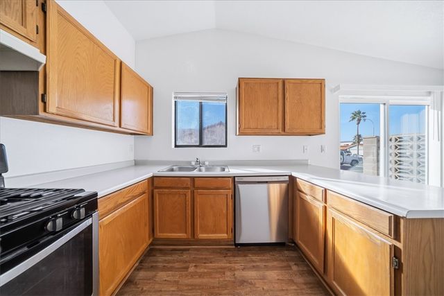 1676 Ash Avenue, Bullhead City, AZ 86442