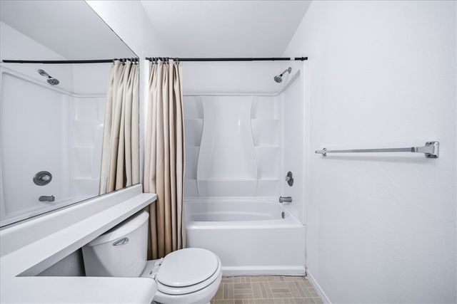 1676 Ash Avenue, Bullhead City, AZ 86442