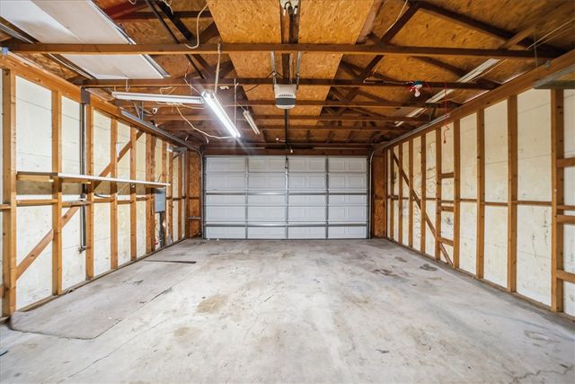 1676 Ash Avenue, Bullhead City, AZ 86442