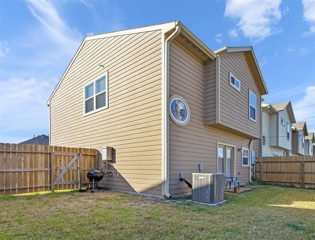 5104 Pinemont Place, Houston, TX 77092