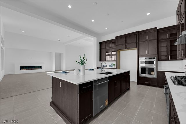 4792 Outlook Peak Street, Las Vegas, NV 89135