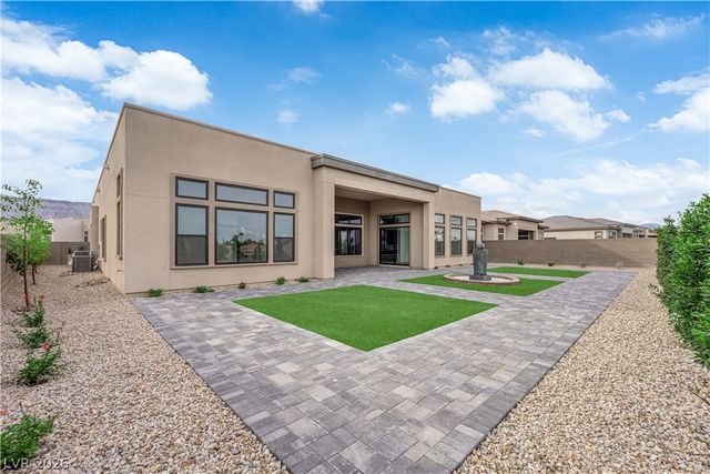 4792 Outlook Peak Street, Las Vegas, NV 89135