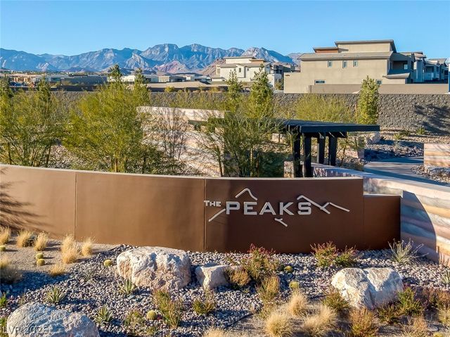 4792 Outlook Peak Street, Las Vegas, NV 89135