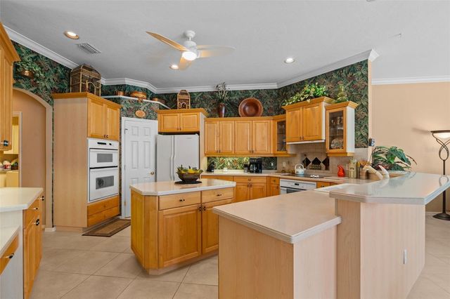 7517 COVENTRY COURT, Lakewood Ranch, FL 34202