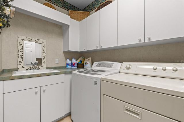 7517 COVENTRY COURT, Lakewood Ranch, FL 34202