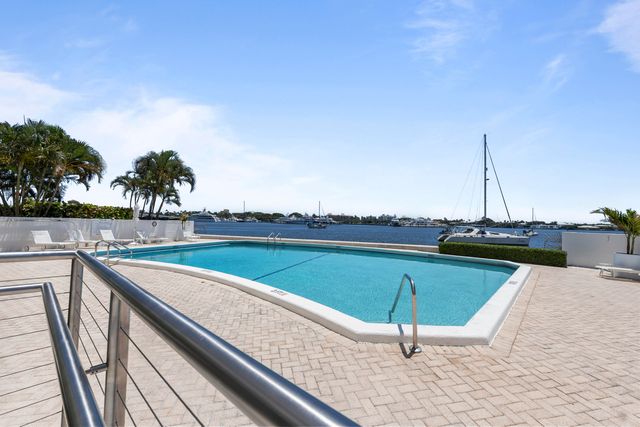 1200 S Flagler Drive 1102, West Palm Beach, FL 33401