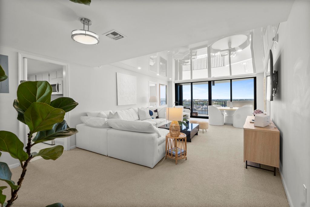 1200 S Flagler Drive 1102, West Palm Beach, FL 33401