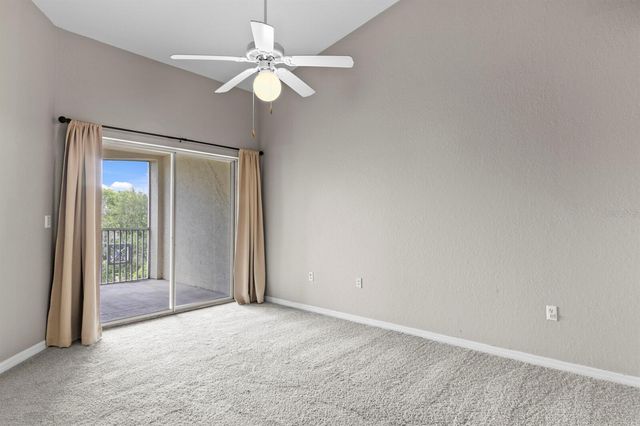 5039 SUNRIDGE PALMS DRIVE 203, Tampa, FL 33617